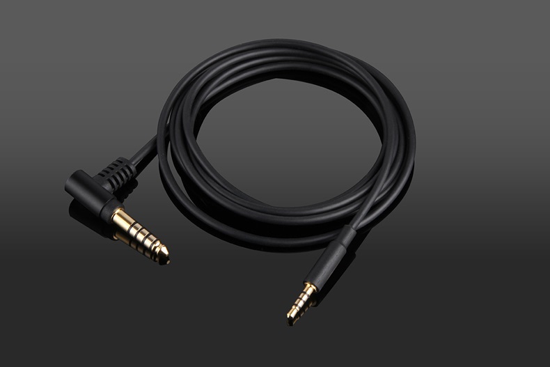 Sennheiser Headphone Momentum 4 - 4,4 mm/2,5 mm auf 2,5 mm